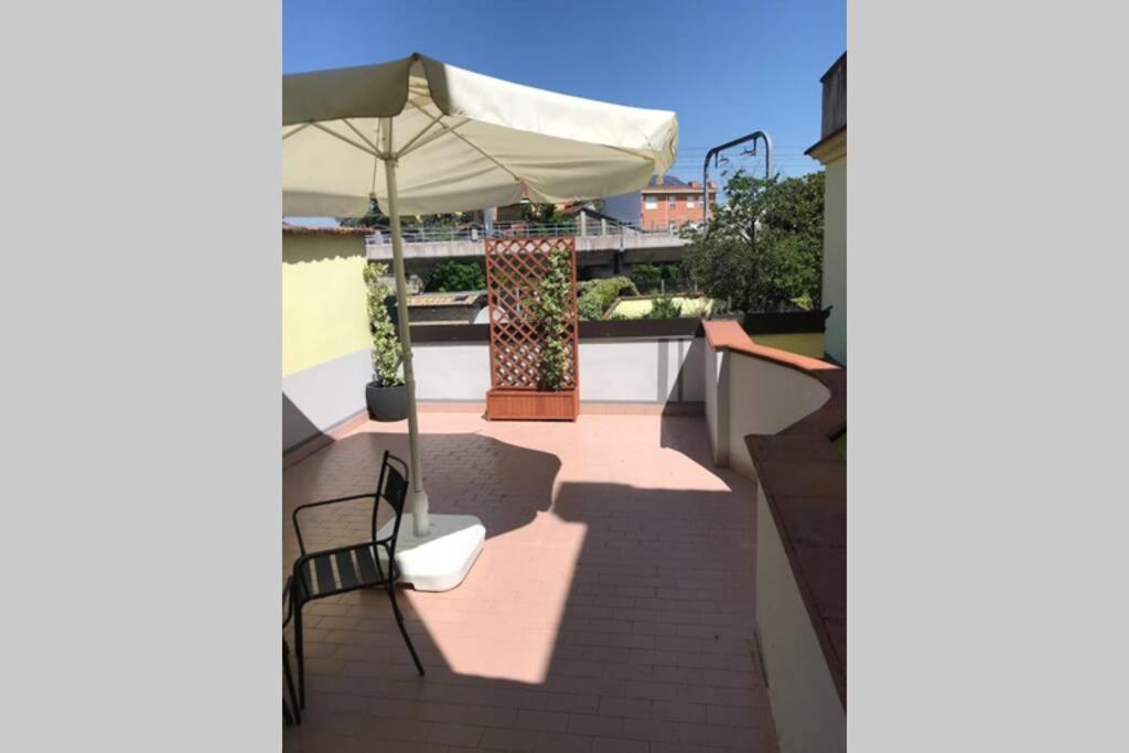 Appartement Aperitivo In Terrazza Vicinissimo Al Centro. à Parme Extérieur photo